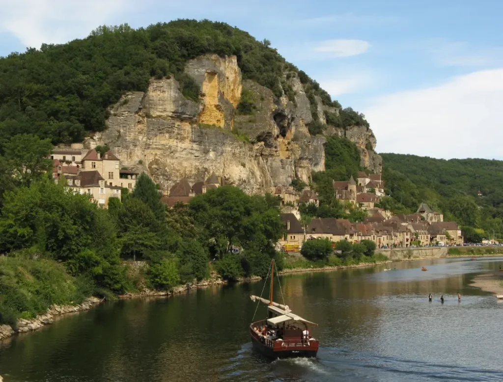 des vues spectaculaires sur la vallée de la Dordogne